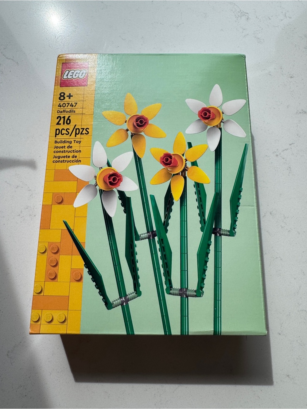 LEGO Daffodils 40747 Botanical Collection 216 Pieces NEW SEALED